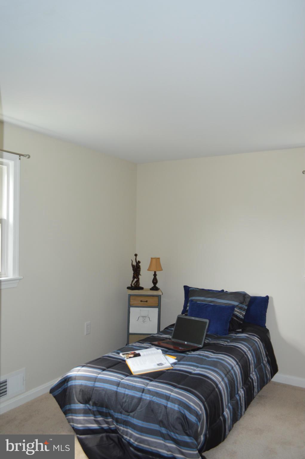 2700 Hughes Road Adelphi, MD 20783 - Photo 2 of 29 Bedroom