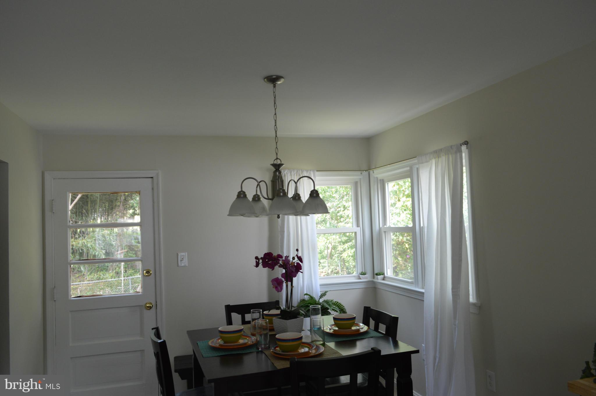 2700 Hughes Road Adelphi, MD 20783 - Photo 14 of 29 Dining Room