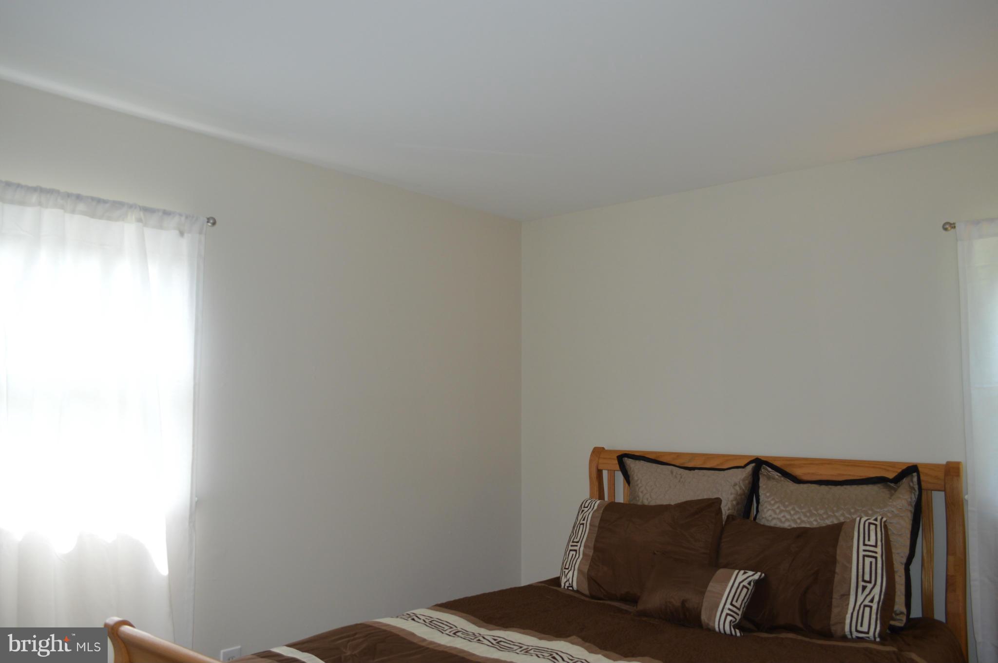 2700 Hughes Road Adelphi, MD 20783 - Photo 18 of 29 Bedroom (Master)