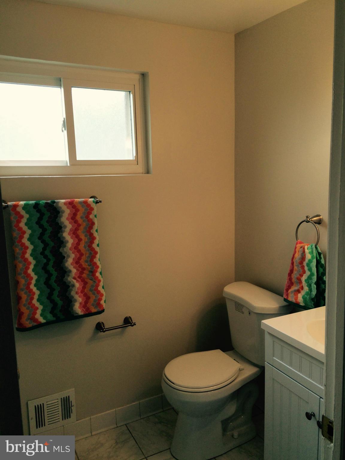 2700 Hughes Road Adelphi, MD 20783 - Photo 27 of 29 Bath