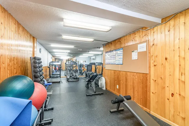 $118,000 | 1601 North Innsbruck Drive, Unit 123, Fridley, MN 55432