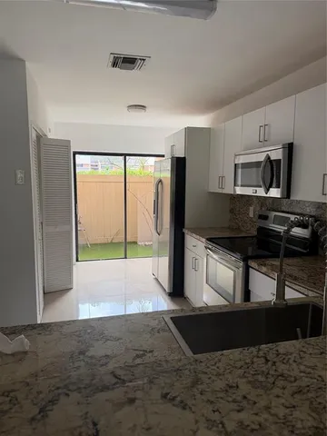 $2,899 | 2043 Northwest 45th Avenue, Coconut Creek, FL 33066