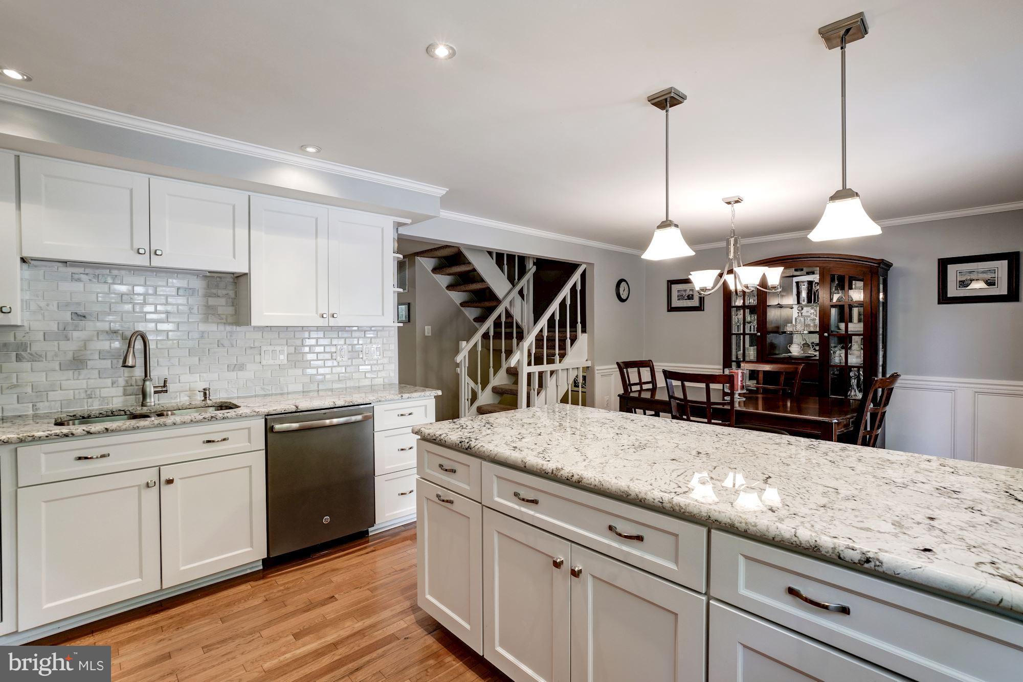 5826 Canvasback Road Burke, VA 22015 - Photo 13 of 30 Kitchen