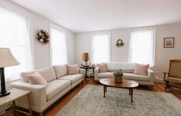 $699,995 | 152 Main Street, Grafton, VT 05146