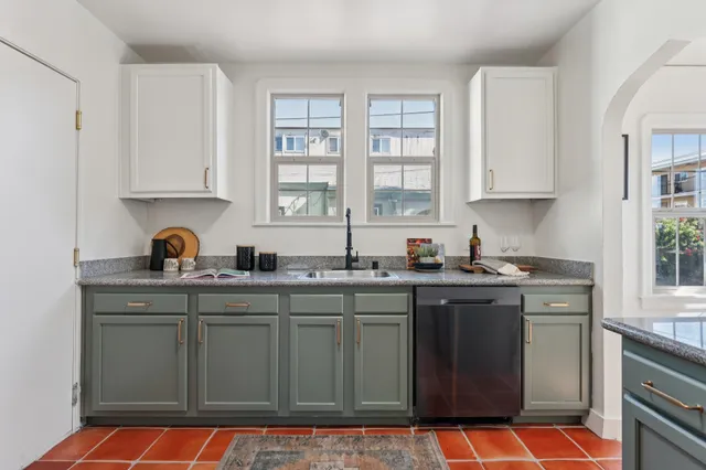 $595,000 | 2521 80th Avenue, Oakland, CA 94605