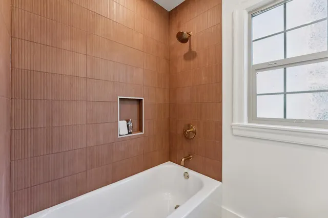 $595,000 | 2521 80th Avenue, Oakland, CA 94605