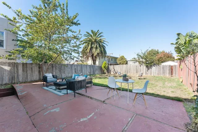 $595,000 | 2521 80th Avenue, Oakland, CA 94605