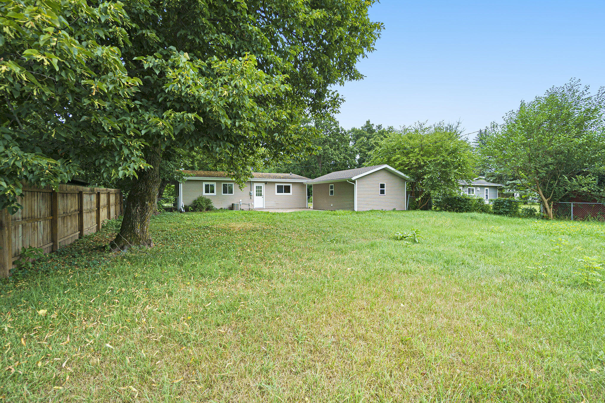 17083 Lovers Lane Three Rivers, MI 49093 - Photo 13 of 17 014_dsc05716_115