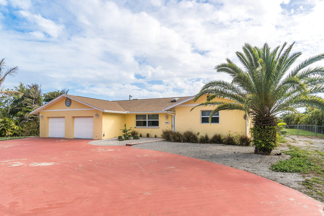 2168 Bermuda Road West Palm Beach, FL 33406 - Photo 33 of 33 Exterior Front