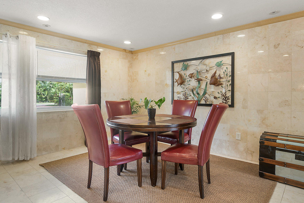 2168 Bermuda Road West Palm Beach, FL 33406 - Photo 7 of 33 Dining Room