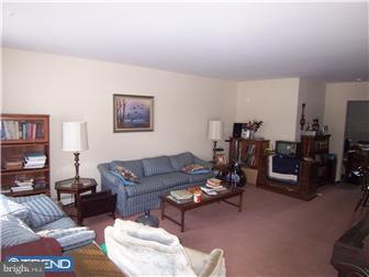 35 Bobbin Mill Road Media, PA 19063 - Photo 2 of 6