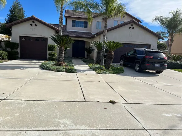 $774,900 | 7739 Centro Vista, Highland, CA 92346