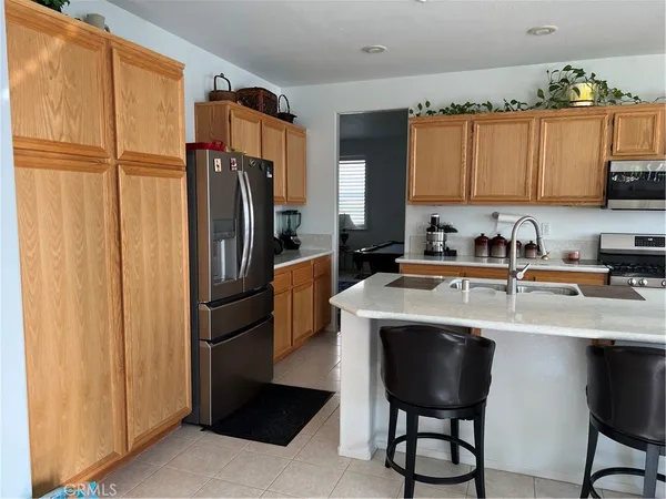 $774,900 | 7739 Centro Vista, Highland, CA 92346