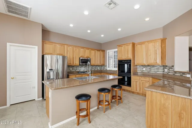 $695,000 | 4249 South Las Villa Way, Gold Canyon, AZ 85118