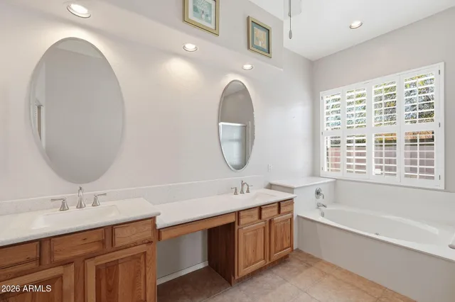 $695,000 | 4249 South Las Villa Way, Gold Canyon, AZ 85118