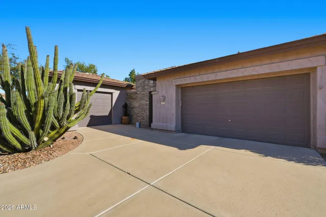 $695,000 | 4249 South Las Villa Way, Gold Canyon, AZ 85118