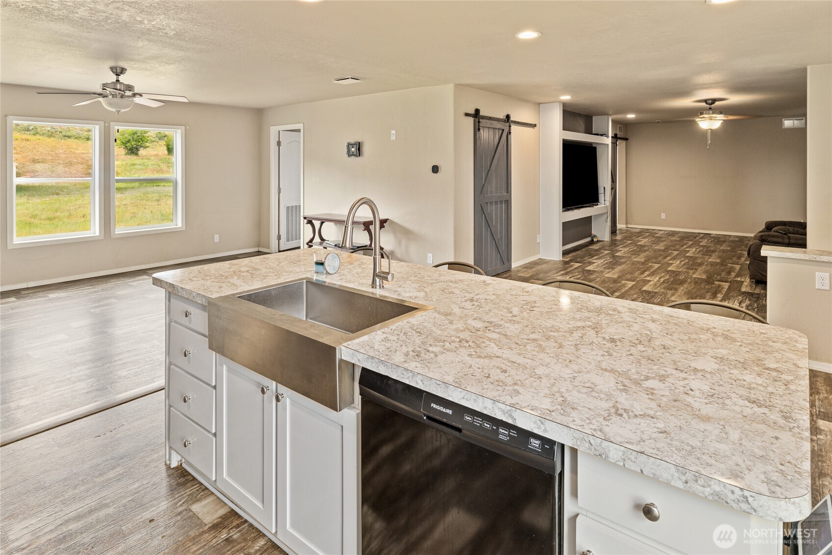 261 Flying Rock Road Ellensburg, WA 98926 - Photo 5 of 32