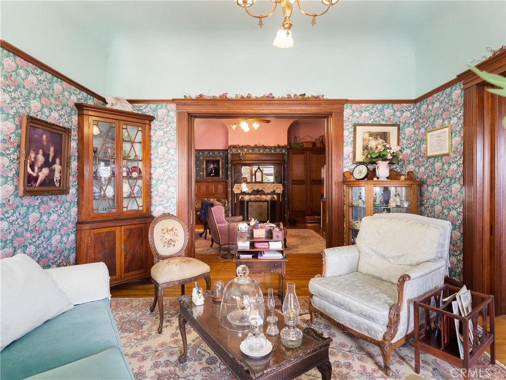 1639 3rd Street Manhattan Beach, CA 90266 - Photo 11 of 33