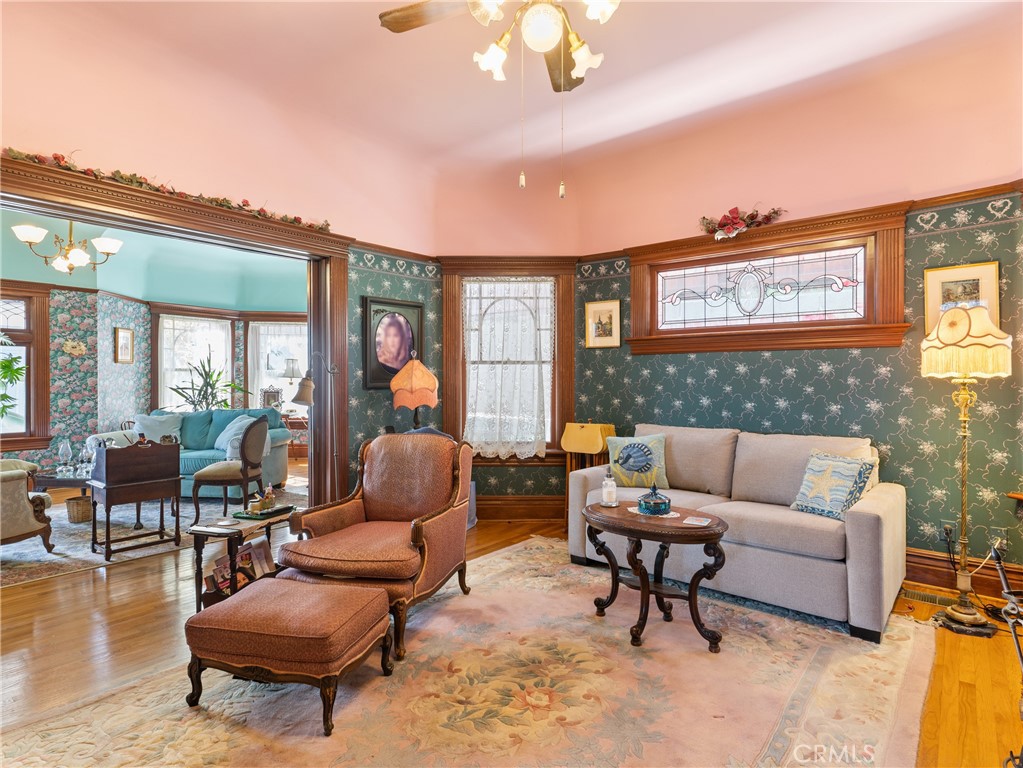 1639 3rd Street Manhattan Beach, CA 90266 - Photo 14 of 33