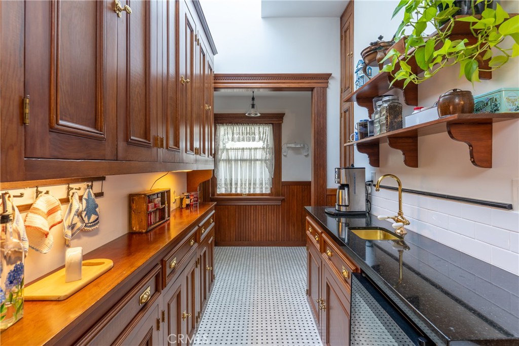 1639 3rd Street Manhattan Beach, CA 90266 - Photo 23 of 33