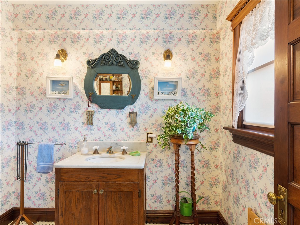 1639 3rd Street Manhattan Beach, CA 90266 - Photo 25 of 33