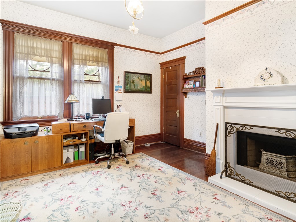 1639 3rd Street Manhattan Beach, CA 90266 - Photo 26 of 33