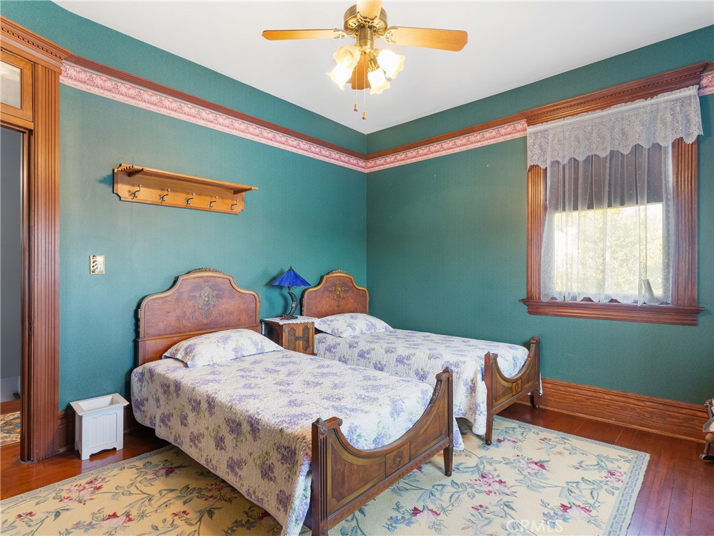 1639 3rd Street Manhattan Beach, CA 90266 - Photo 30 of 33