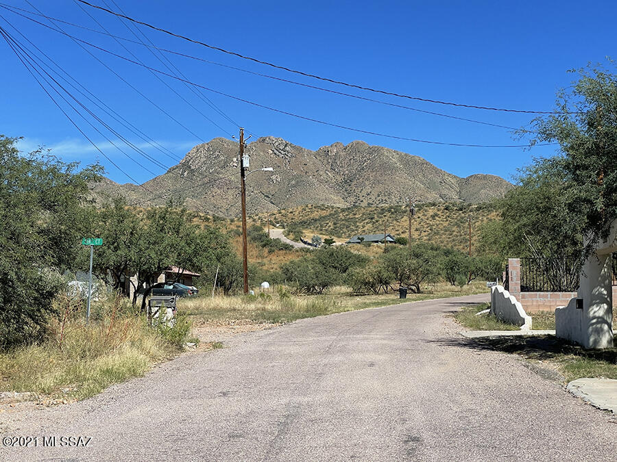200 Círculo Silva, Unit 18 Rio Rico, AZ 85648 - Photo 2 of 3