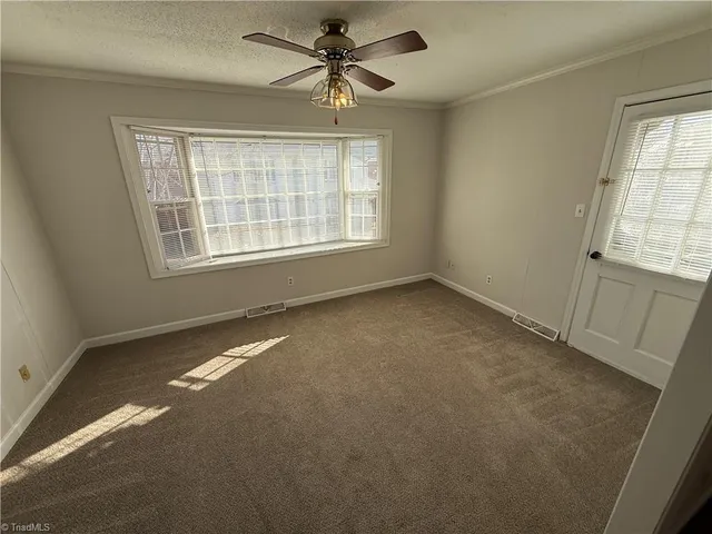 $1,395 | 107 Westgate Circle, Unit C, Winston-Salem, NC 27106