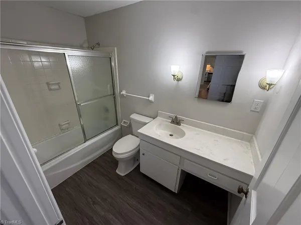 $1,295 | 107 Westgate Circle, Unit C, Winston-Salem, NC 27106