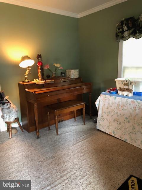 206 Linden Avenue Edgewater, MD 21037 - Photo 5 of 14 Living Room
