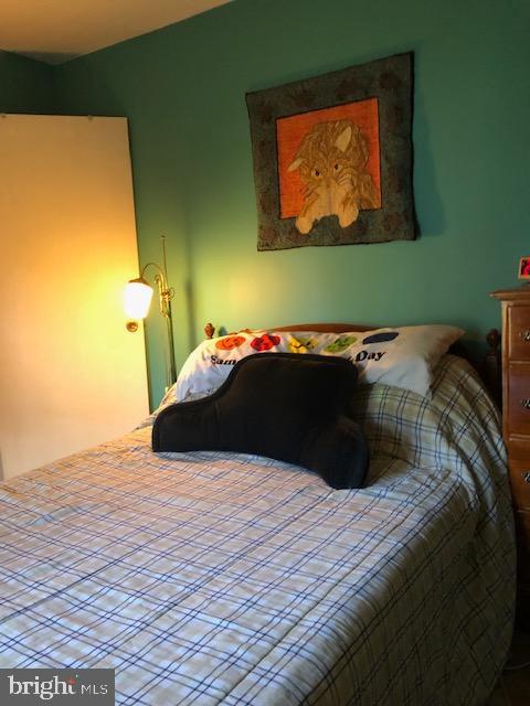 206 Linden Avenue Edgewater, MD 21037 - Photo 8 of 14 Bedroom