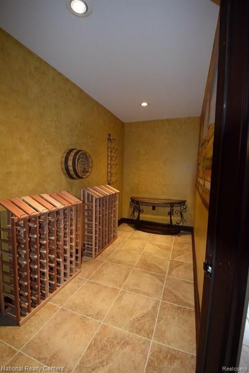 4510 Mapleton Drive Howell, MI 48843 - Photo 9 of 11