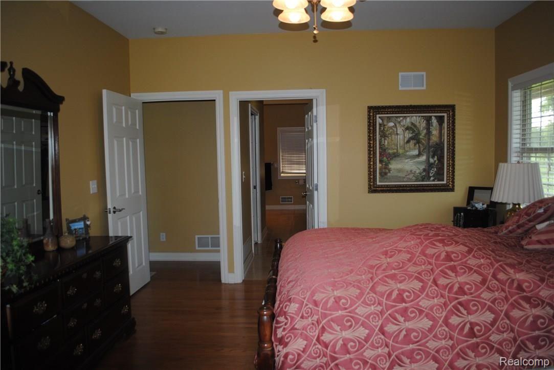 7047 Douglas Road Ida, MI 48140 - Photo 21 of 36 DSC_0431.JPG