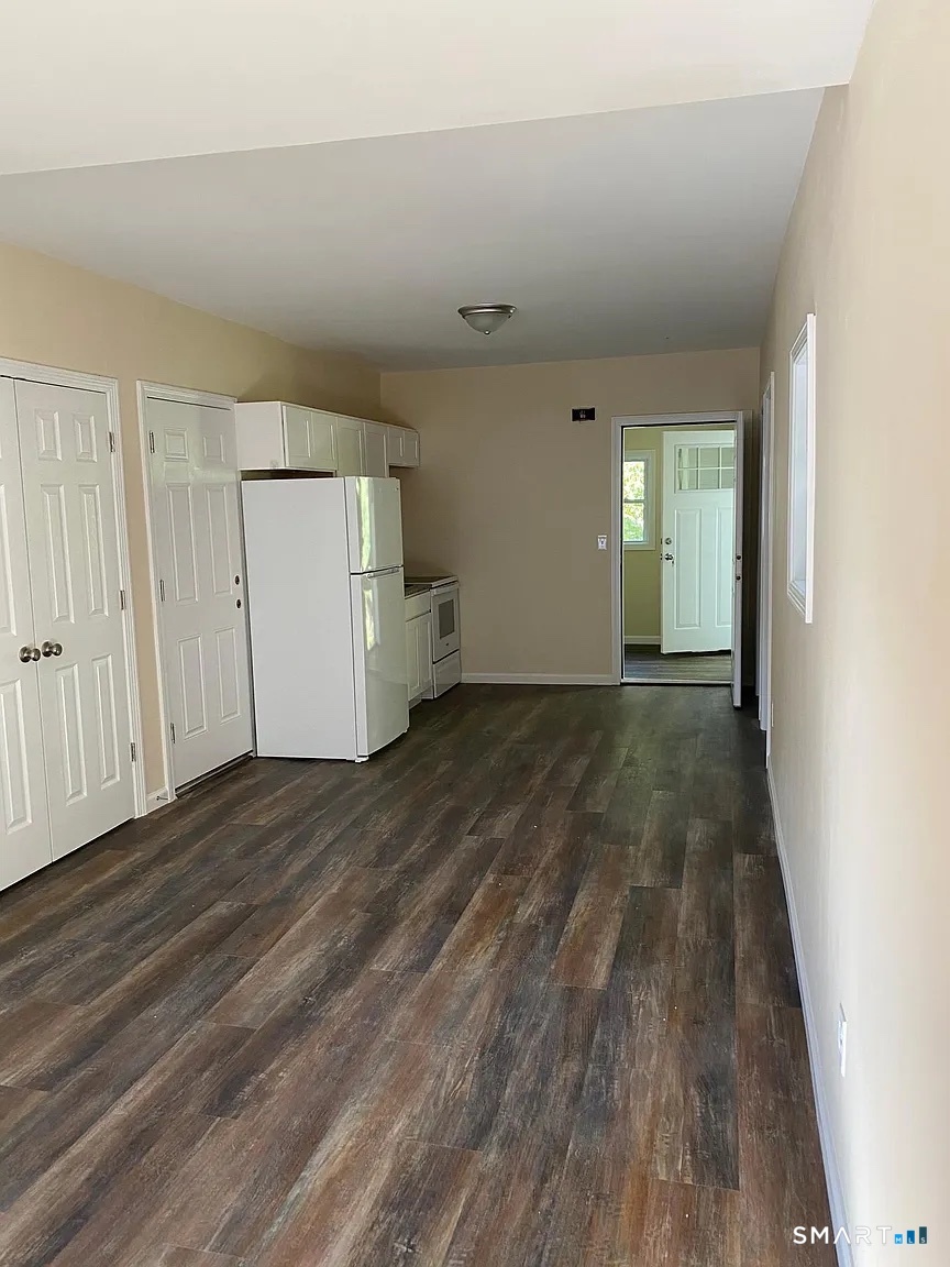 29 Session Street, Unit 2B Bristol, CT 06010 - Photo 4 of 13