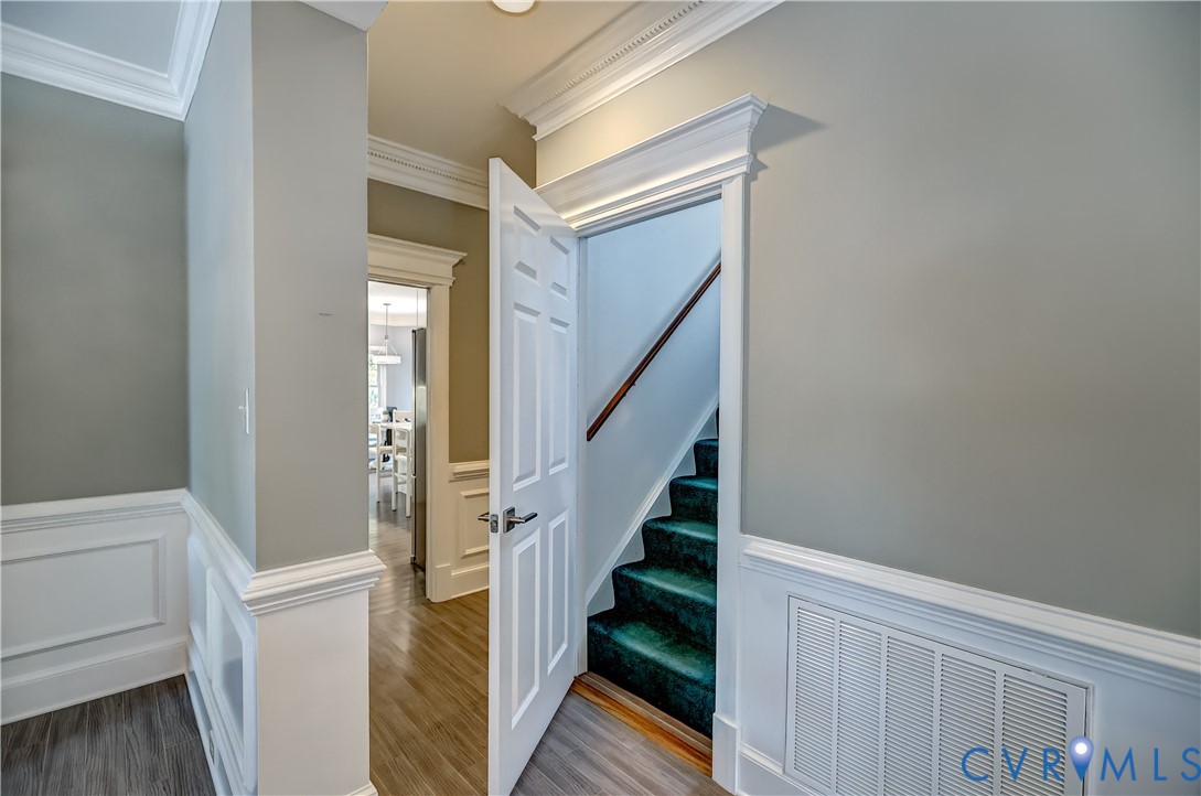 5 Red Fox Road Manakin-Sabot, VA 23103 - Photo 24 of 46 1st floor hall stairway leading to 2nd floor rec/f