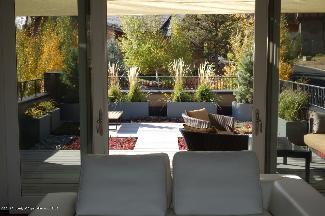 727 Promontory Lane Basalt, CO 81621 - Photo 5 of 21 Rooftop patio and garden