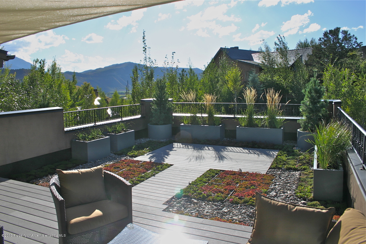 727 Promontory Lane Basalt, CO 81621 - Photo 6 of 21 Rooftop patio and garden 2