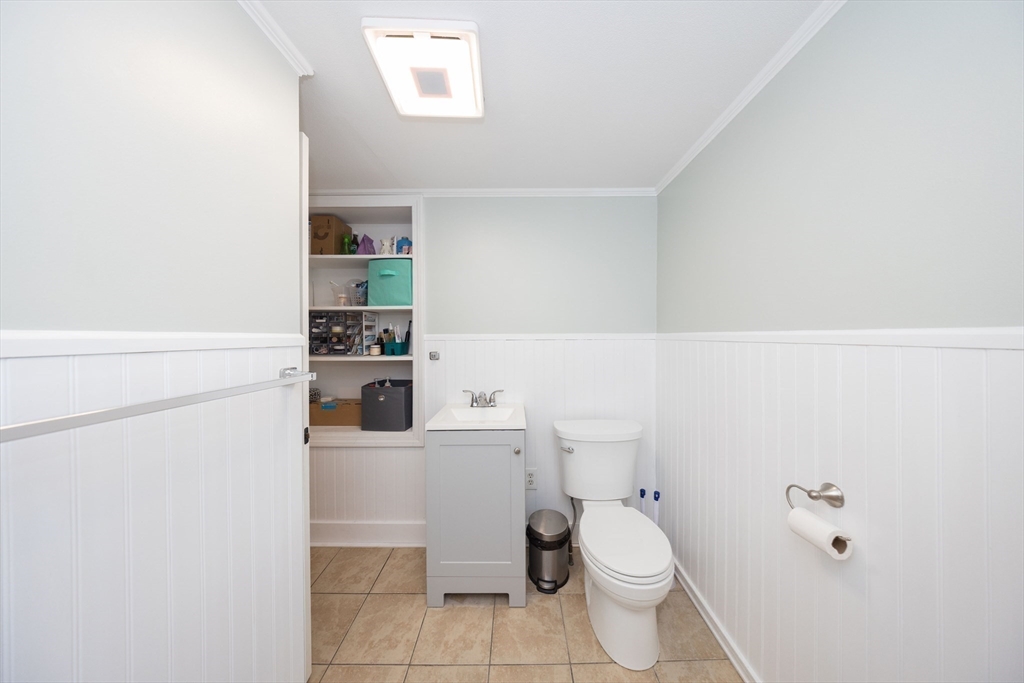 321 Winthrop Street Rehoboth, MA 02769 - Photo 16 of 42