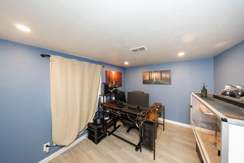 321 Winthrop Street Rehoboth, MA 02769 - Photo 20 of 42