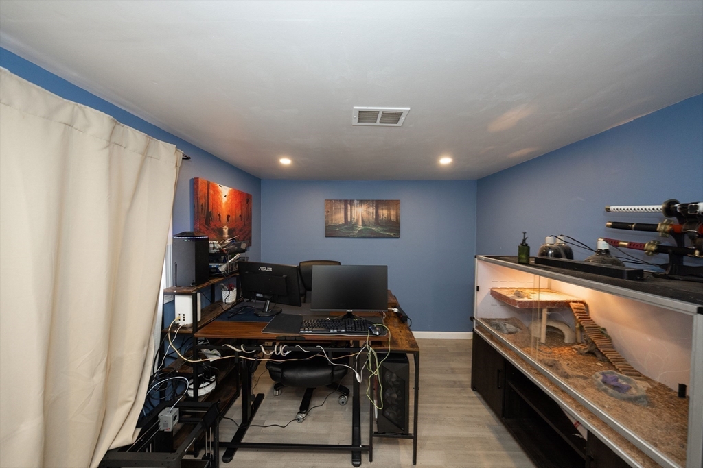 321 Winthrop Street Rehoboth, MA 02769 - Photo 21 of 42