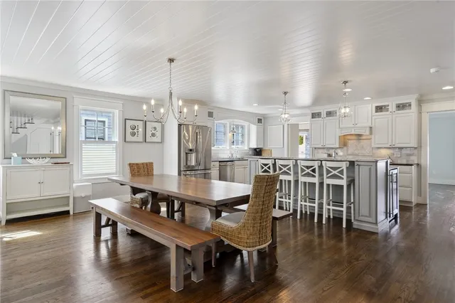 $8,500 | 67 Caswell Street, Narragansett, RI 02882