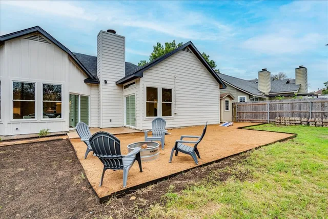 $614,555 | 8308 Foxhound Trail, Austin, TX 78729