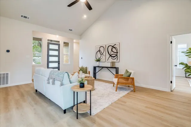 $614,555 | 8308 Foxhound Trail, Austin, TX 78729