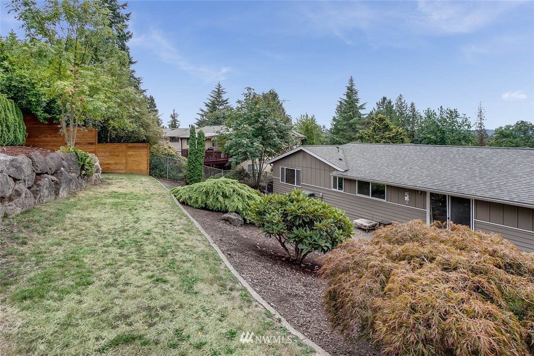 2522 Talbot Crest Drive South Renton, WA 98055 - Photo 22 of 23 Gallery Image 22