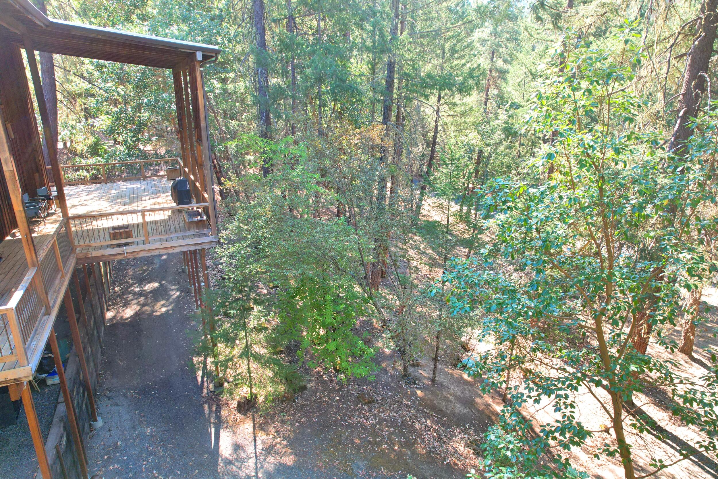 939 Beaver Creek Road Jacksonville, OR 97530 - Photo 44 of 53 looking down on drive-through