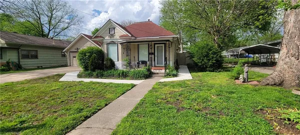 $89,900 | 514 East Neosho Street, Iola, KS 66749