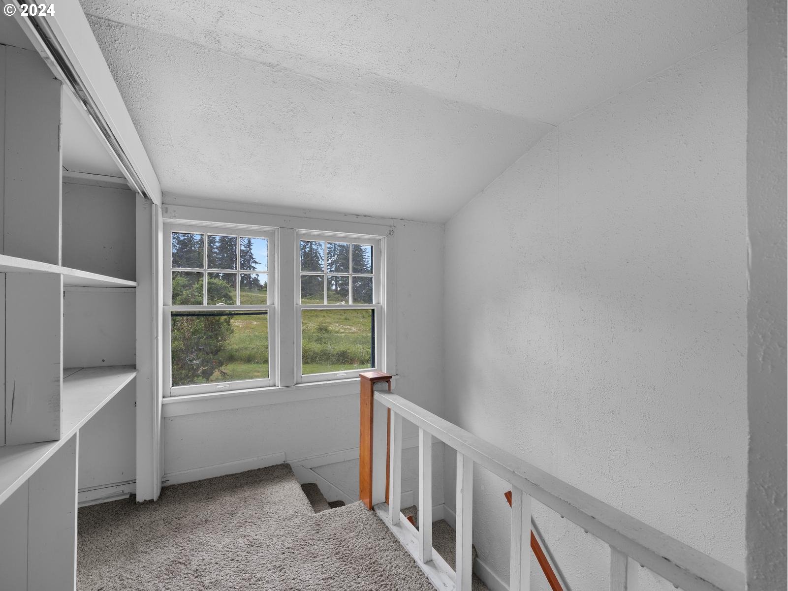 16091 Southeast Royer Road Damascus, OR 97089 - Photo 19 of 41 a view of an empty room with a window