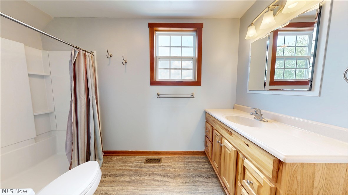 67810 Highway 124 Reedsville, OH 45772 - Photo 32 of 49 2nd floor full bath