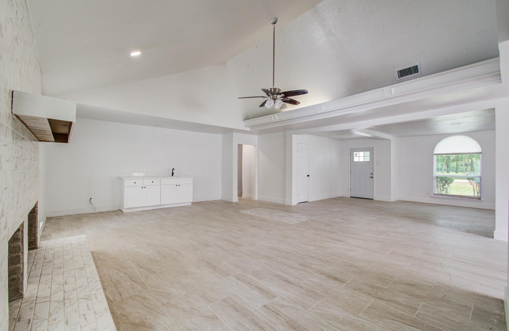494 Brandon Road Conroe, TX 77302 - Photo 8 of 22 a view of an empty room with a window